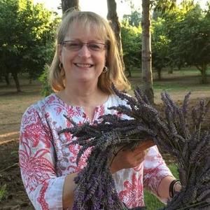 Meet your Posher, Janet